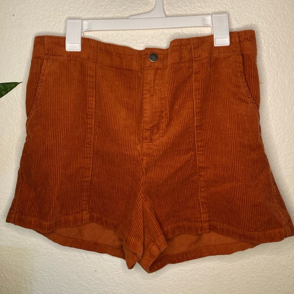 Corduroy Shorts - Picture 2 of 7